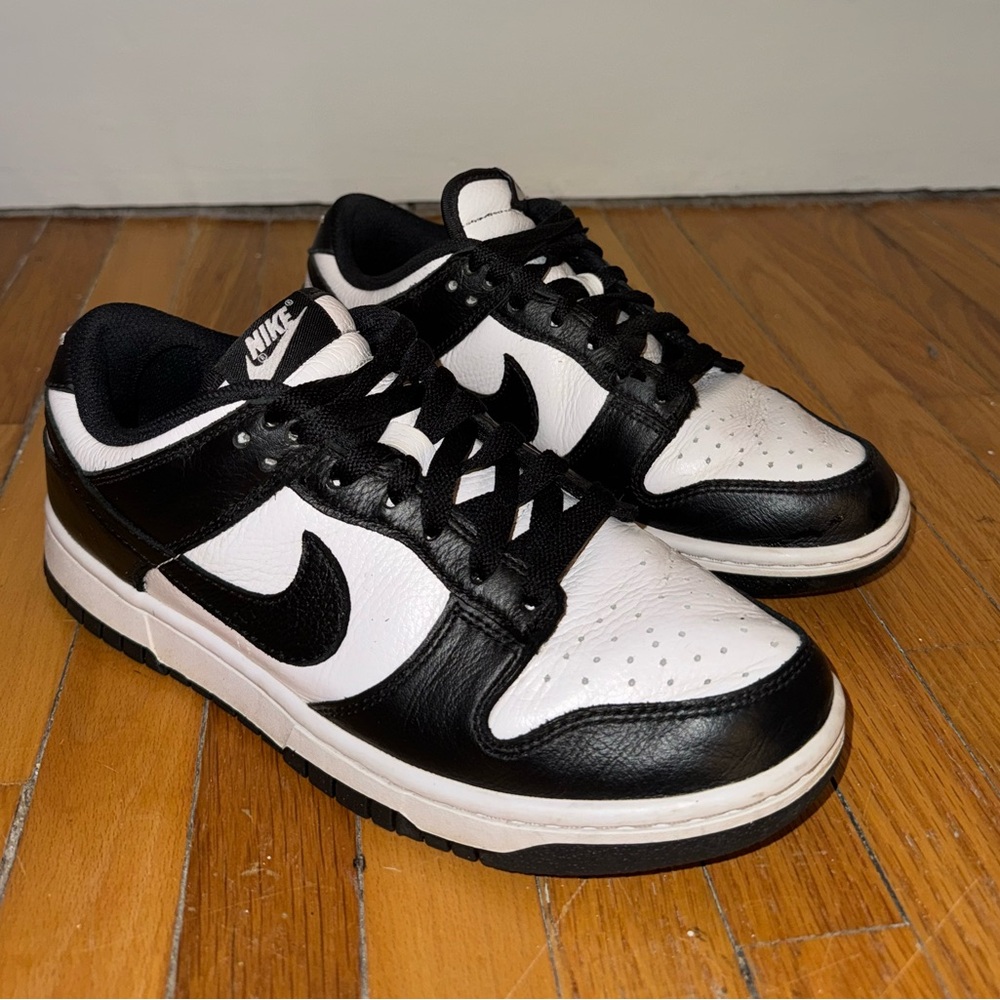 Nike Dunk Black and White